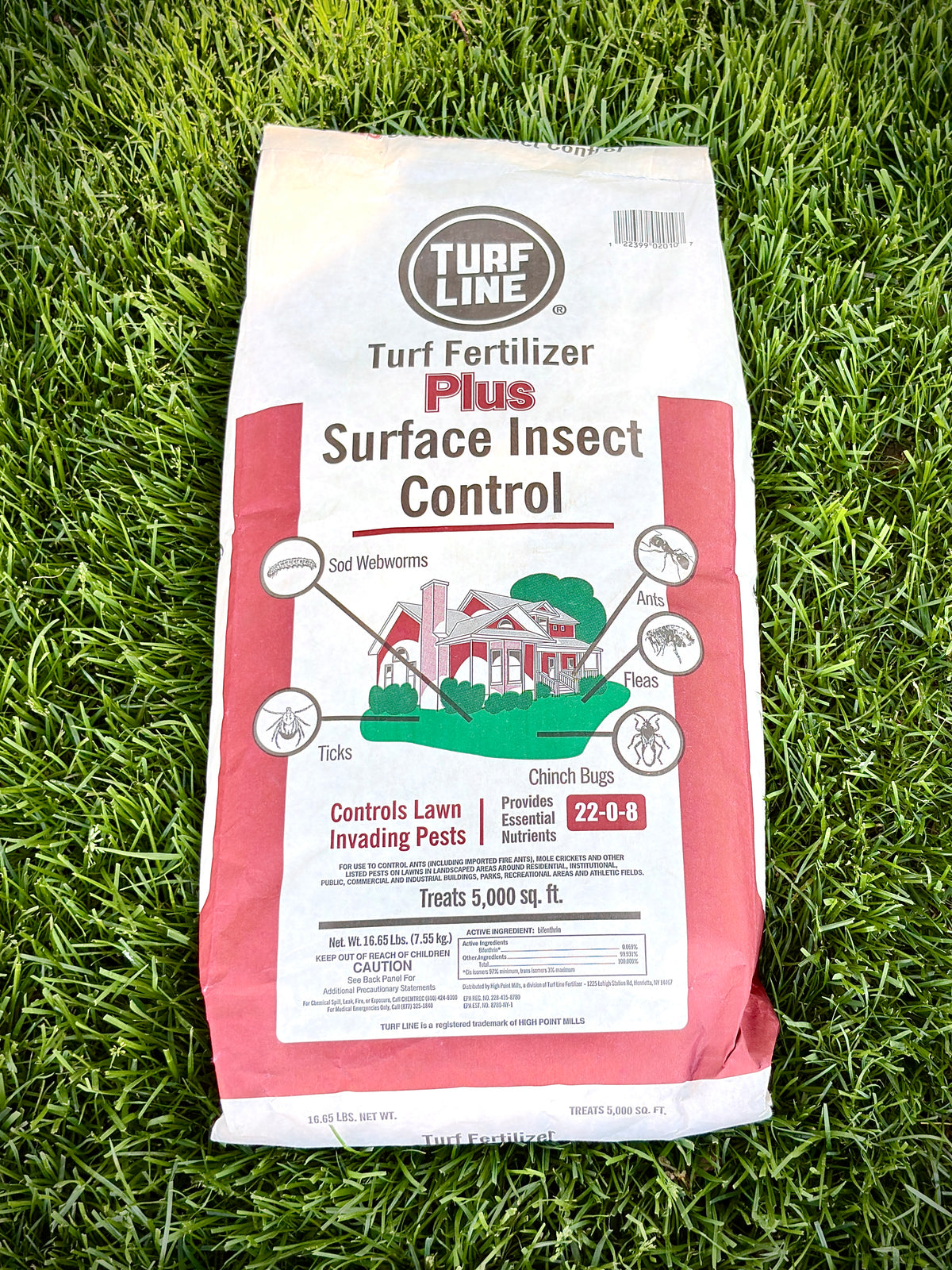 Turf Line Turf Fertilizer 22-0-8 Plus Surface Insect Control and Weed Killer