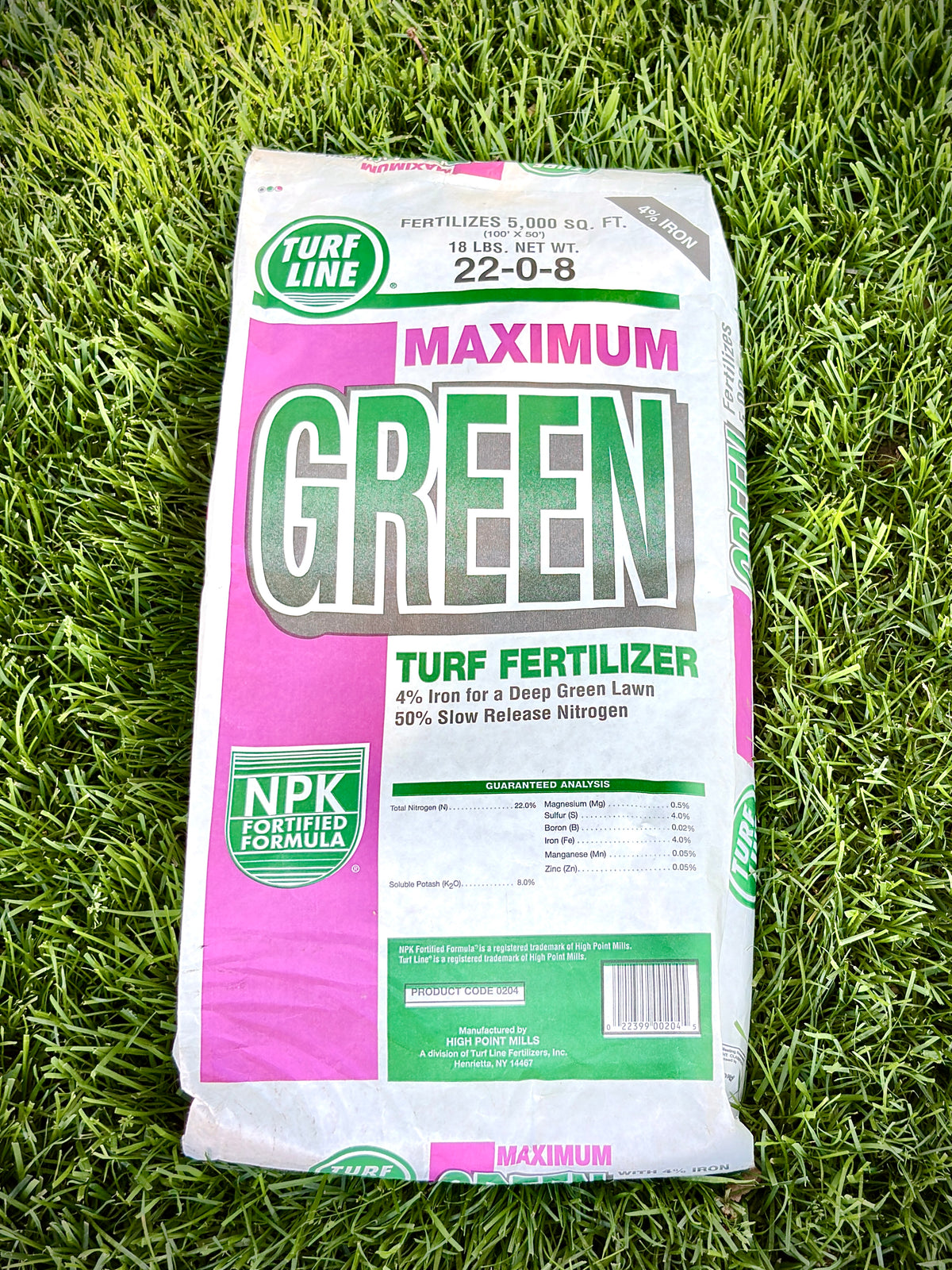 Turf Line Maximum Green 22-0-8 Turf Fertilizer